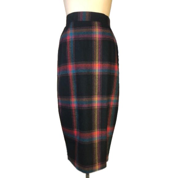 Vintage Dresses & Skirts - Vintage pencil fitted wool blend tartan plaid high waist midi skirt